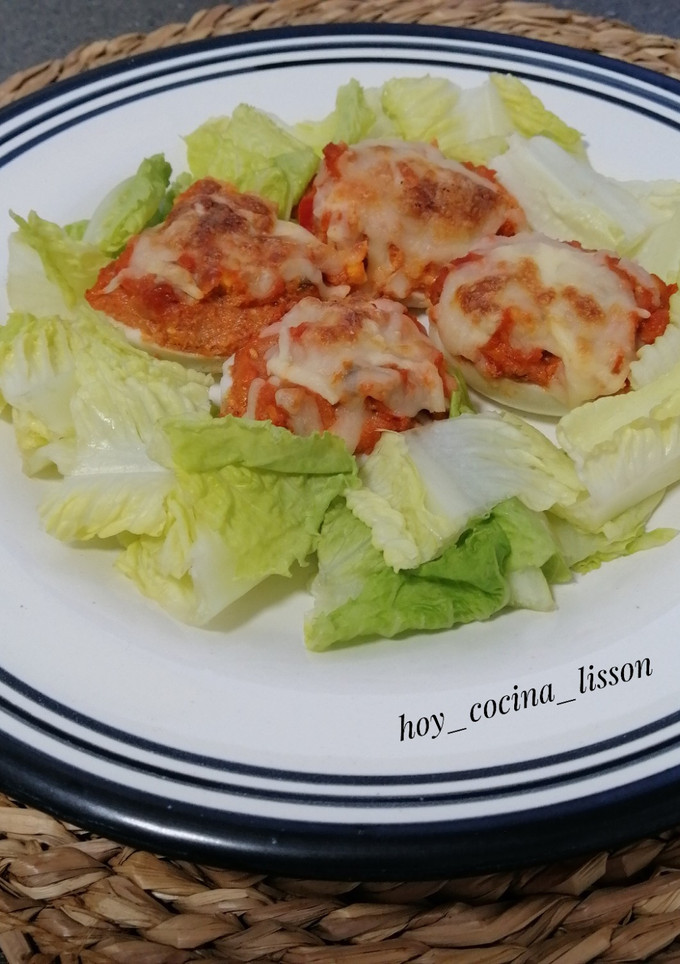 Una foto de Huevos rellenos vegetarianos gratinados
