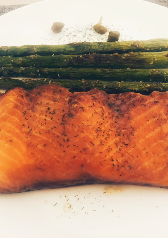 Una foto de Salmón a la baja temperatura con toque thai