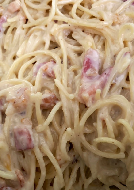 Una foto de Espaguetis carbonara