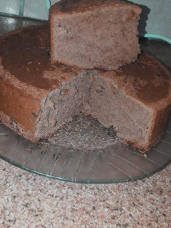 Una foto de Bizcochuelo de chocolate, súper ESPONJOSO!🎂
