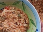 A picture of white onions