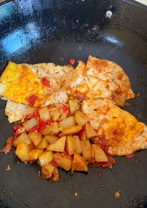 Foto resep Telur ceplok kentang balado simpel