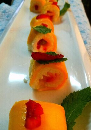 A picture of Fasting mango shushi.