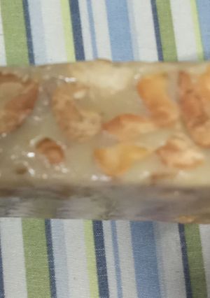 Una foto de Turrón de maní sin huevo