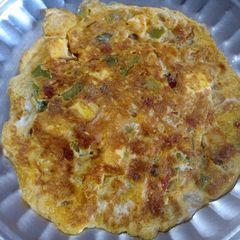A picture of Paneer Masala Omelette.