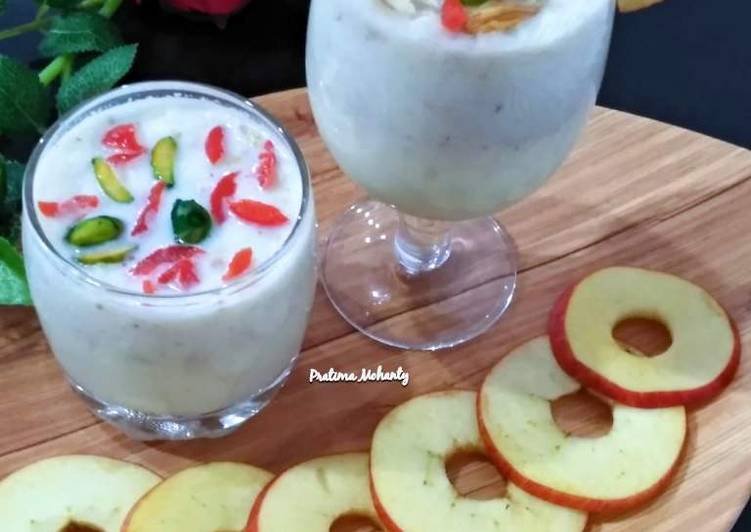 Easiest Way to Prepare Homemade Apple Milkshake