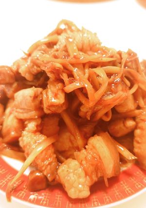 薑絲炒豬肉 的食譜成品照片