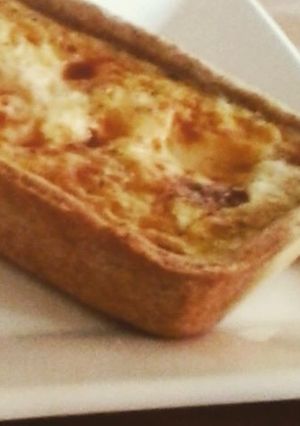 Una foto de Tarta integral de cebolla y queso