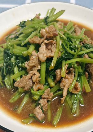 空心菜炒牛肉 的食譜成品照片