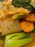 Thai Sour Curry with Mixed Vegetables (Kaeng Som Pak Ruam)