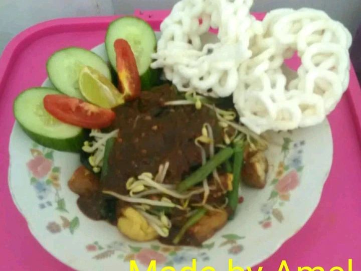 Langkah Gampang Membuat Resep Rujak Petis yang Bisa Manjain Lidah Anti Ribet, Bikin Ngiler