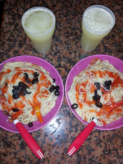 A picture of Spaghetti With Tuna.
