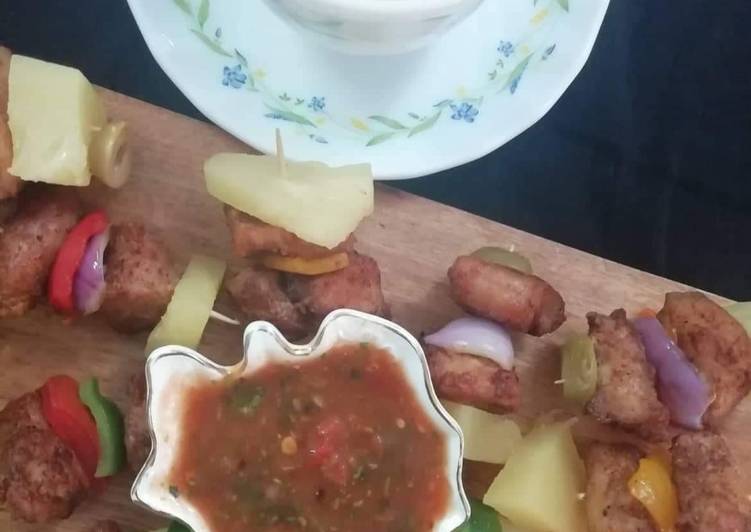 Recipe of Homemade Mini Chicken Satay with salsa