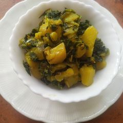 A picture of Aloo Methi.
