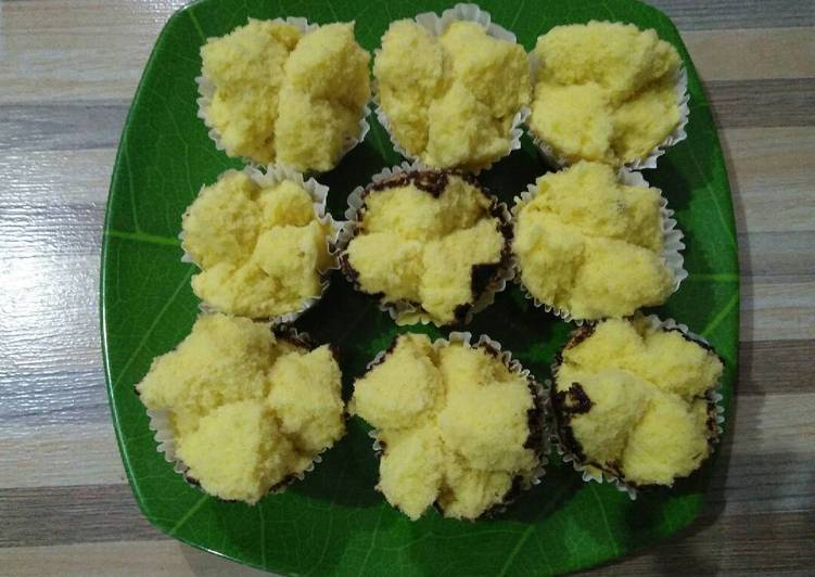 Bagaimana Membuat Bolu Kukus Durian Anti Gagal