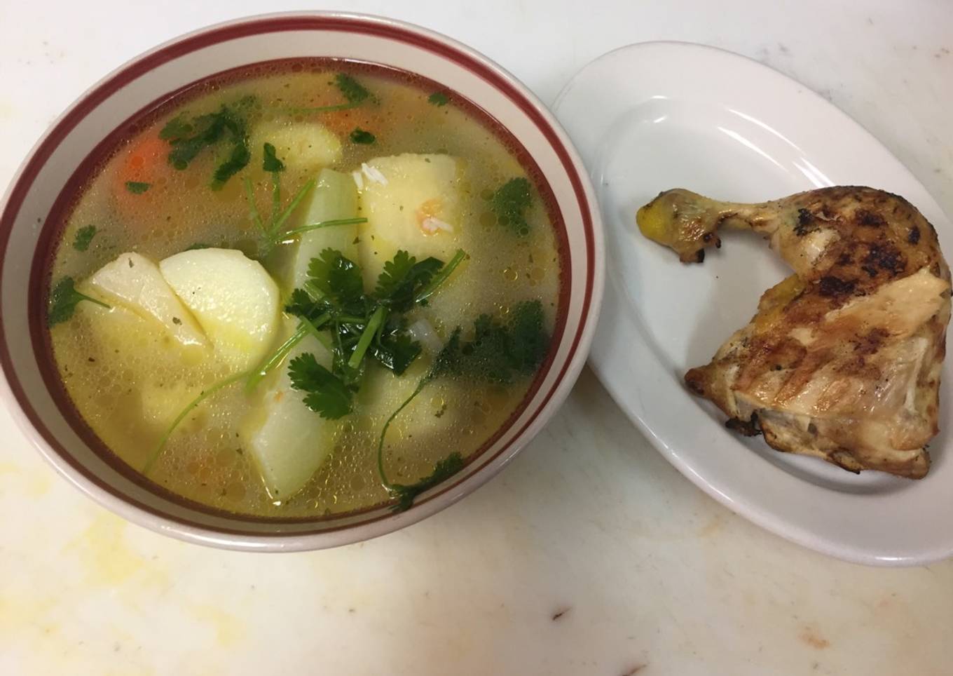 Sopa de gallina