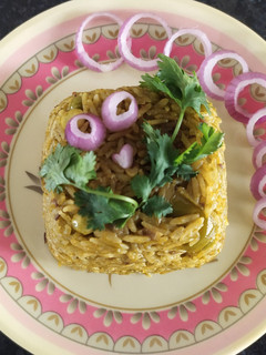हरीयाली पालक पुलाव (Hariyali palak pulav recipe in Hindi) रेसिपी मुख्य फोटो