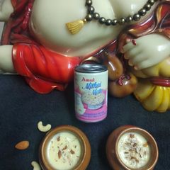 A picture of Milkmaid Matka kulfi.