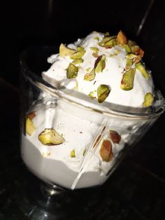 A picture of Vanilla icecream.