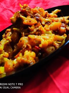 फूलगोभी की सब्जी (Phoolgobhi ki sabzi recipe in hindi) रेसिपी मुख्य फोटो