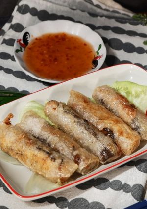 Foto resep Lumpia Goreng ala Vietnamベトナム風揚げ春巻き Vietnamese style fried spring rolls