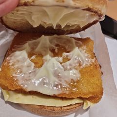 A picture of Fish Burger.