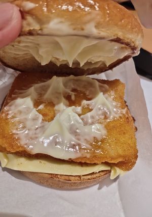 A picture of Fish Burger.