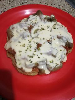Una foto de Mini pizza de berenjenas, con base de centeno y garbanzos