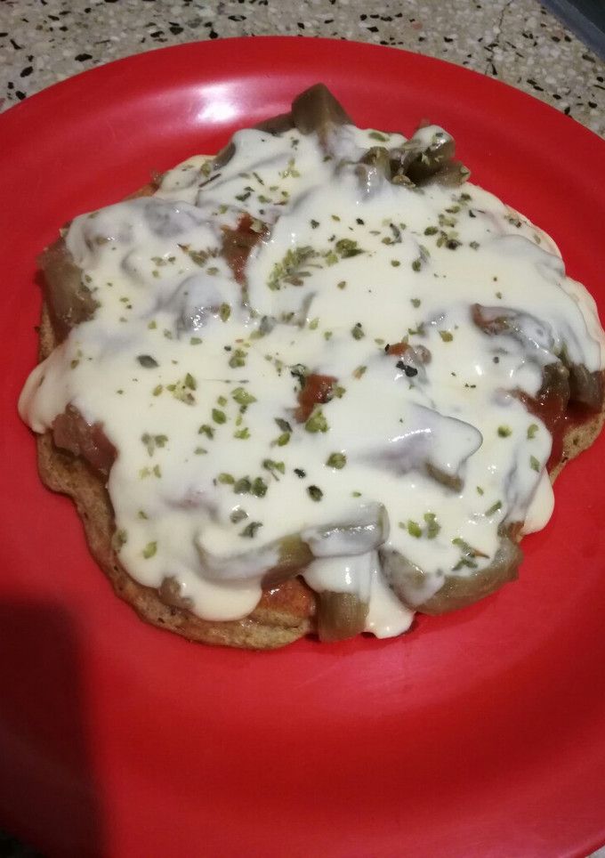 Una foto de Mini pizza de berenjenas, con base de centeno y garbanzos