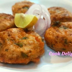 Keema aloo kebab A picture of Keema aloo kebab.