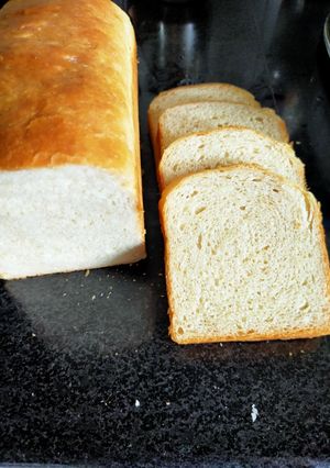A picture of Bread loaf (80APF+20WWF).