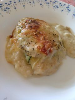 Una foto de Canelones de calabacín con bacalao