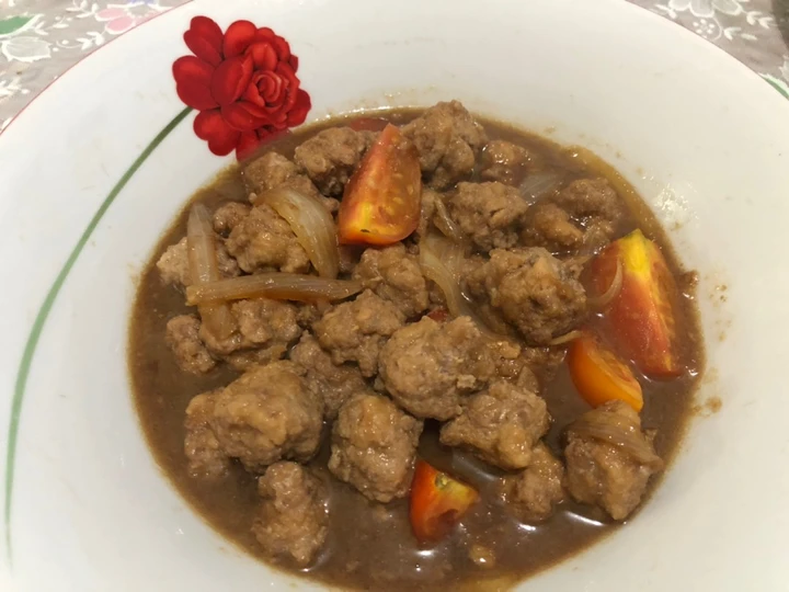 Cara Gampang Menyiapkan Resep Bistik Bola-bola Daging Sapi yang Enak