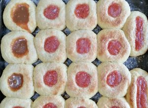 Una foto de Facturas de membrillo y dulce de leche