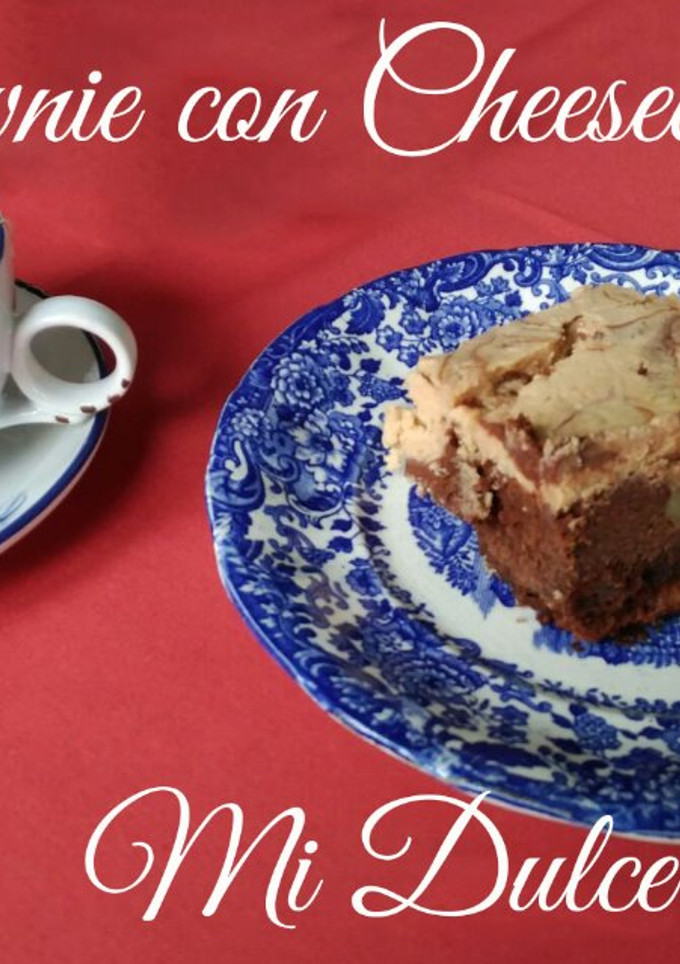 Una foto de Brownie con cheesecake