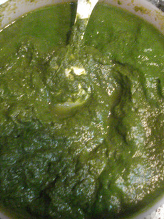सरसों का साग (sarson ka saag recipe in Hindi) रेसिपी मुख्य फोटो