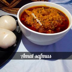 A picture of Egusi soup using leftover chicken stew...