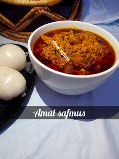 A picture of Egusi soup using leftover chicken stew...