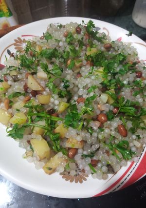 साबुदाना खिचड़ी (sabudana khichdi recipe in Hindi) रेसिपी मुख्य फोटो