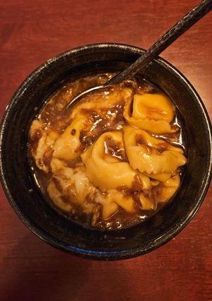 A picture of French onion tortellini.