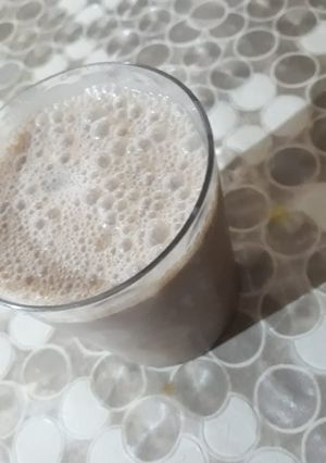 A picture of Banana smoothie.