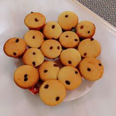 A picture of Cupcake.