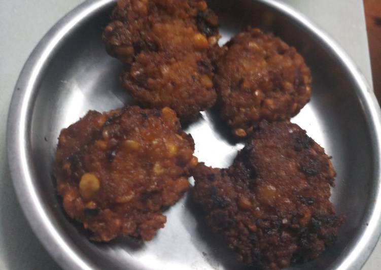 Step-by-Step Guide to Make Award-winning Onion Masala Vadai- Snack Special
