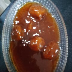 A picture of Aloo bukhara chutney.