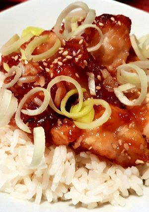 Foto principal de Pollo al estilo Chino (con Miel y Sésamo)