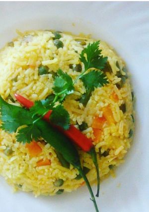 A picture of Simple veg, tumeric rice.