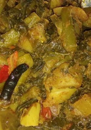 পালং শাকের চচ্চড়ি (palang shaaker chacchari recipe in Bengali) রেসিপির প্রধান ছবি