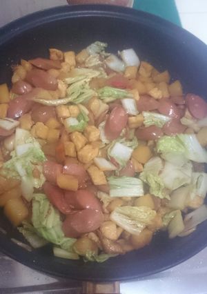 Foto resep Oseng tahu sosis kentang simple banget