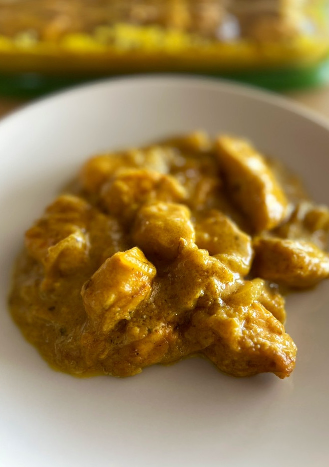 Una foto de Pollo en salsa de mango al curry - Receta de batch cooking