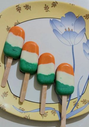 A picture of INDEPENDENCE 🇮🇳DAY special CAKESICLE.